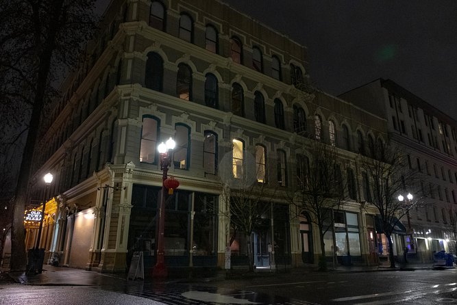 Phantoms, Penance, and Poltergeists: Portland Ghost Tour - Roseland Theater after the show: phantom audiences and eerie noises