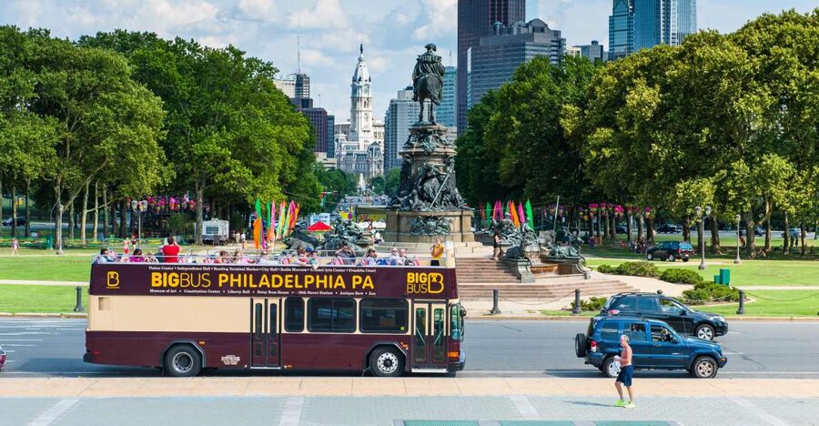 Philadelphia: Double-Decker Sightseeing Bus Tour - Old City and Independence area stops that actually make sense
