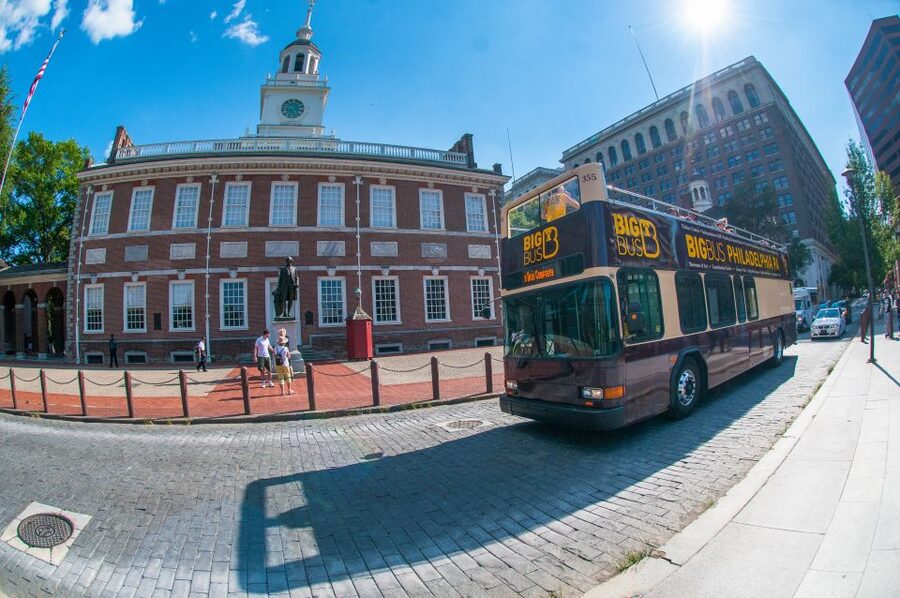 Philadelphia: Double-Decker Sightseeing Bus Tour - Food and shopping pointers you can act on immediately