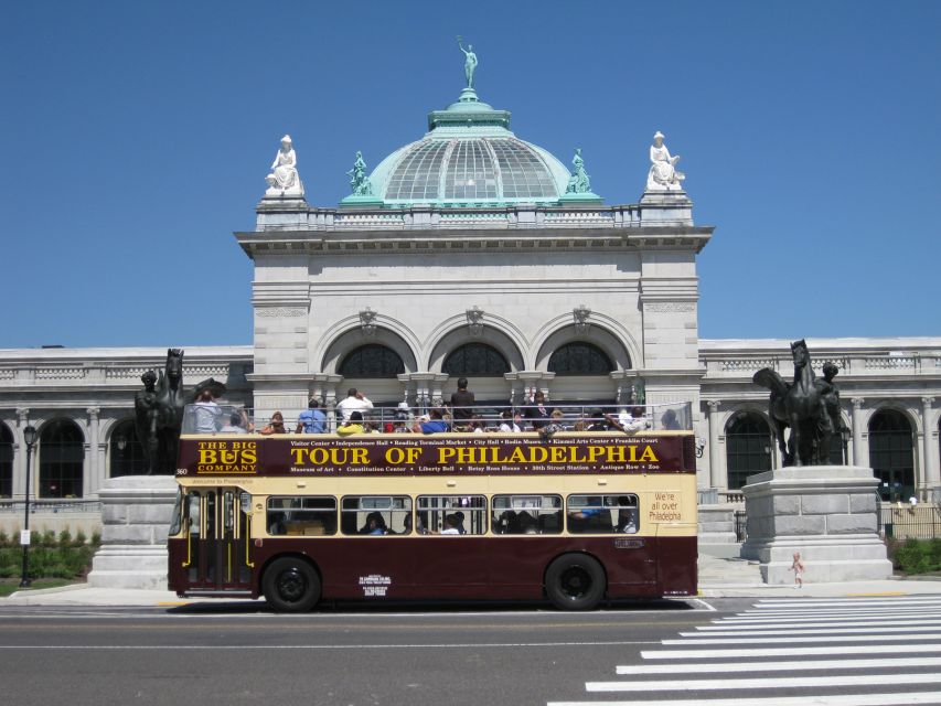 Philadelphia: Double-Decker Sightseeing Bus Tour - Where you start at 6th and Market, and how boarding works