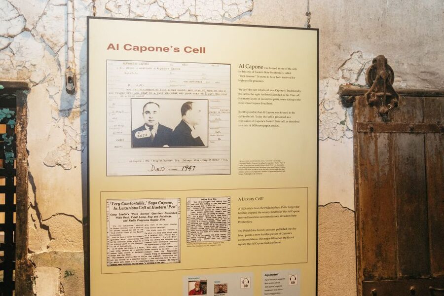 Philadelphia: Eastern State Penitentiary Admission - Al Capone’s cell and the famous names you can actually see