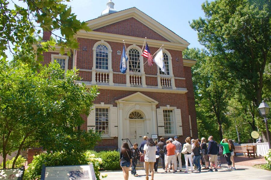 Philadelphia: History, Highlights & Revolution Walking Tour - From Signer Statue to Old City Game Plan