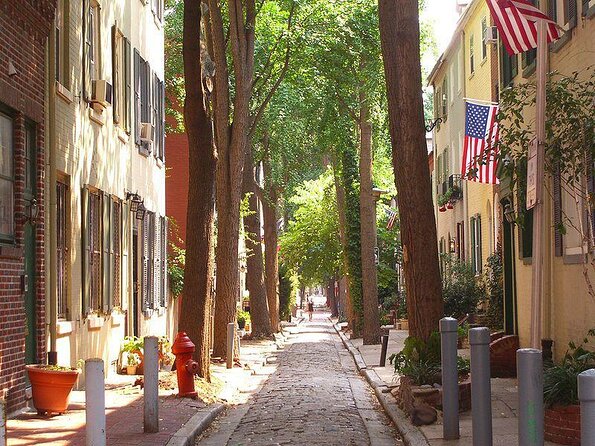 Philadelphia Hop-On Hop-Off City Tour - Price and what $39 buys you in real time