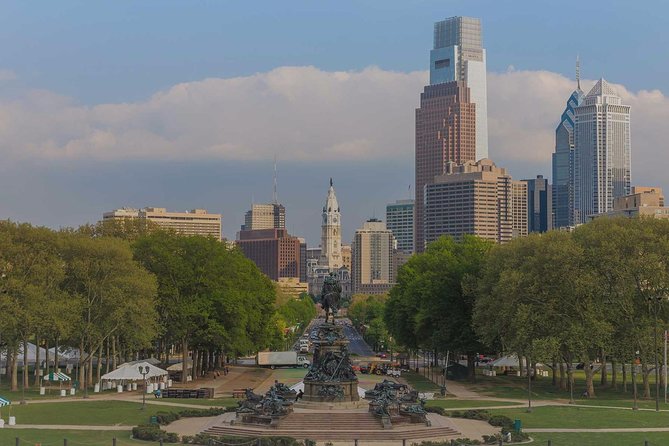 Philadelphia Hop-On Hop-Off City Tour - Franklin Institute, Rittenhouse, and the best short-walk stops