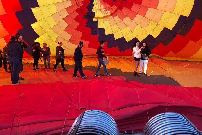 Phoenix area Hot Air Balloon Ride on the Largest Balloon in USA - Champagne toast and desert breakfast: the best kind of icing
