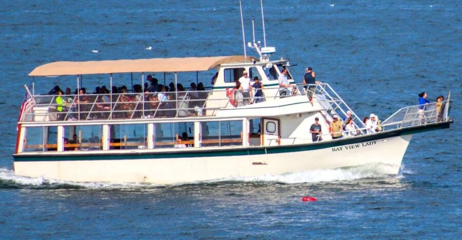 Portland: Best of Maine Lighthouse Scenic Cruise - The 105 Minutes: What Happens Step by Step on the Water
