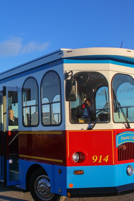 Portland: Trolley City Tour with Portland Head Light Stop - Eastern Promenade and Casco Bay: the view break you’ll remember