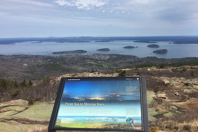 Premium Narrated Bus Tour of Bar Harbor and Acadia National Park (3.5 Hours) - Thunder Hole along Ocean Drive, where waves do the work