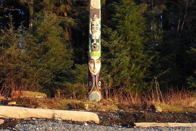 PREMIUM Sitka Scenic Tour - Sitka National Historical Park: Totem Poles, Indian River Views, and Salmon Timing