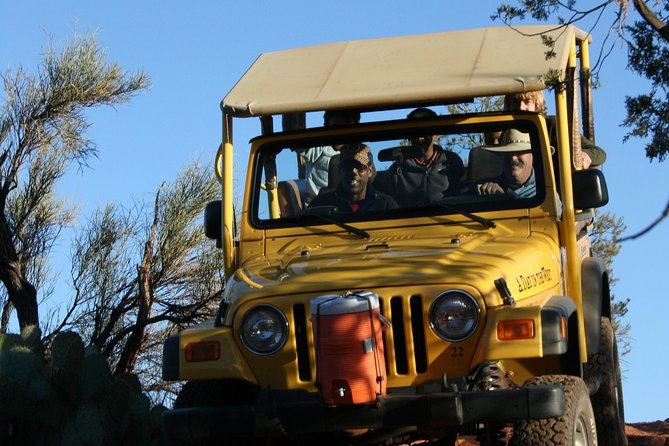 PRIVATE Sedona Jeep Tour 2-hour Lil' Rattler Off-Road - Dry Creek Canyon And The Big Red-Rock Names You Can Point At