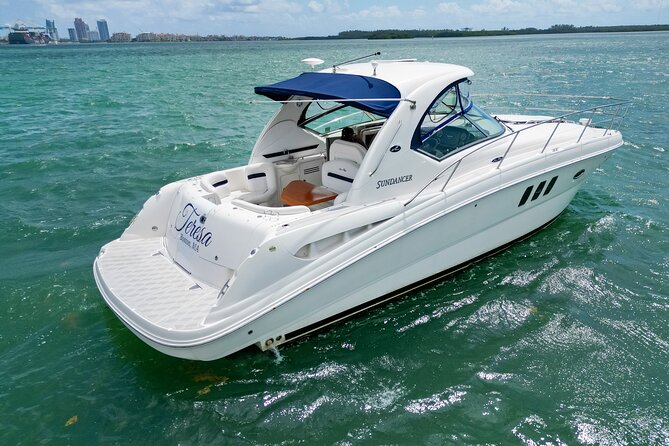 Private tour for 12 people on a 40 ft Yacht, Ft Lauderdale bay - What You’ll See on the Intracoastal and Inside the Bay