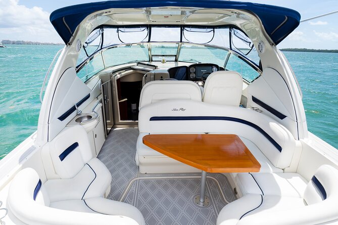 Private tour for 12 people on a 40 ft Yacht, Ft Lauderdale bay - Your Captain Will Change the Whole Mood