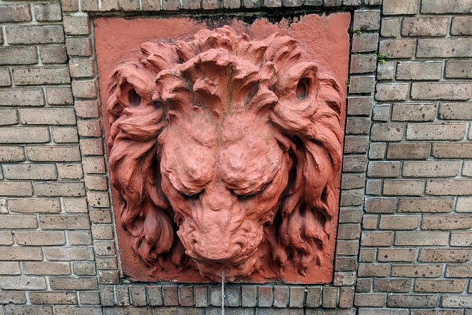Private Tour of Savannah's Historic/Victorian Districts & Bonaventure Cemetery - Exterior-Only Church and Square Views: Why They Still Matter