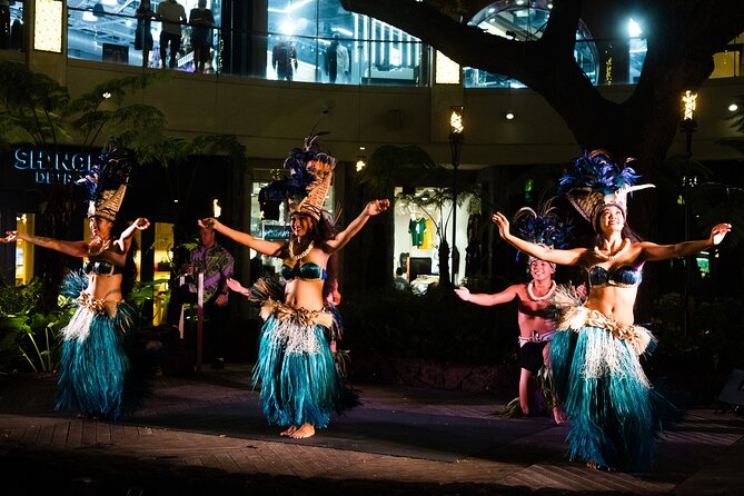Queens Waikiki Luau with Dinner Buffet and Cultural Activities - Queens Waikiki Luau at International Market Place, Waikiki’s easiest night out