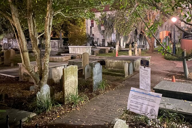 Real Hauntings of Charleston! (Small Group Ghost Tour) - Gateway Walk: the soulmate story in a haunted alleyway