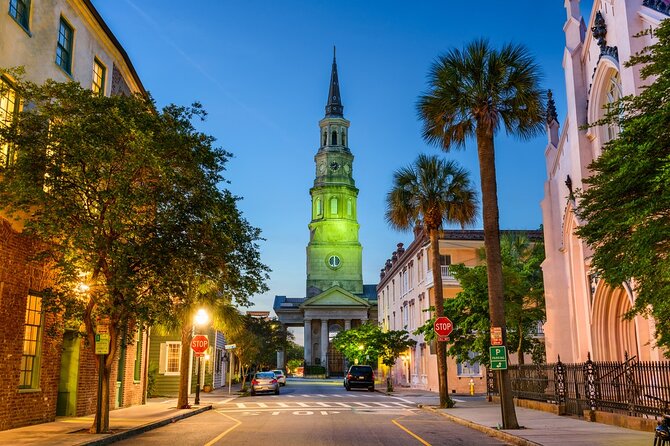 Real Hauntings of Charleston! (Small Group Ghost Tour) - Poogan’s Porch and the kind of Charleston haunting that feels personal