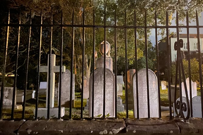 Real Hauntings of Charleston! (Small Group Ghost Tour) - Listening for a doctor’s whistle, and why the guide’s pacing matters