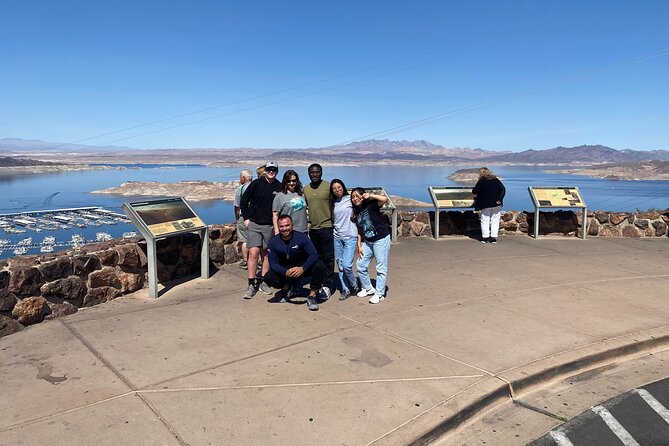 Red Rock Canyon, Nelson Ghost town,7 Magic Mountains, Hoover Dam - Lake Mead photo stop: a quick view with big-water energy