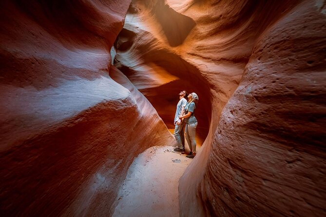 Red Rock Slot Canyon - UTVs and Two Slot Canyons in One 2-Hour Outing