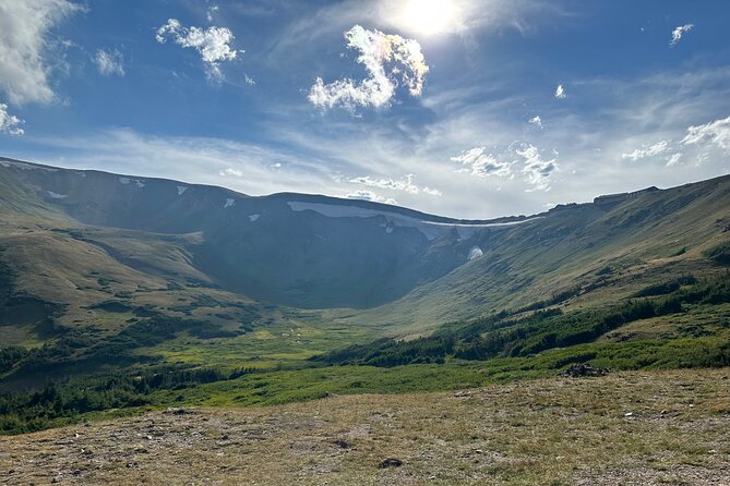 Retractable Glass Top Tour in Rocky Mountain National Park - Trail Ridge Road above 12,000 feet: open views with climate control
