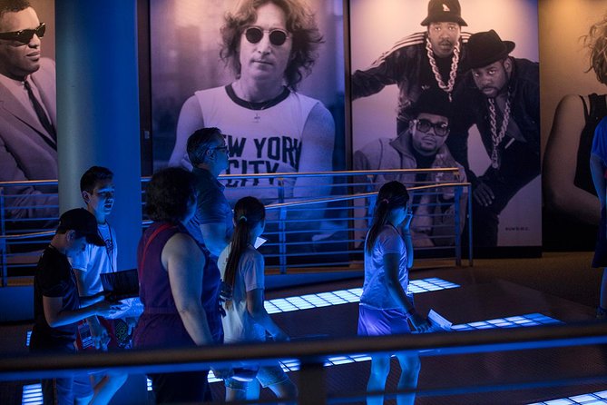 Rock and Roll Hall of Fame Admission in Cleveland - Mobile Ticket Check In, Done the Easy Way