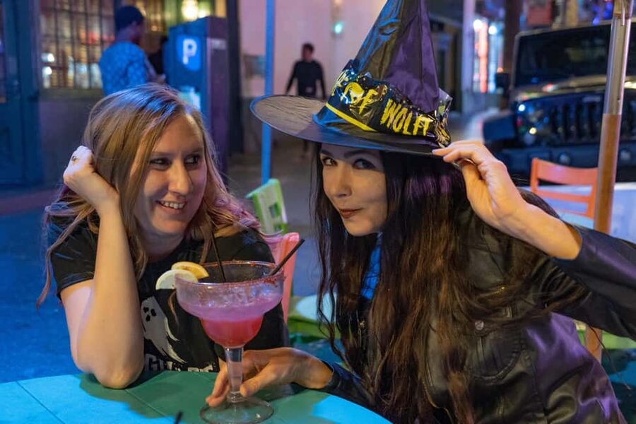 Salem: Boos and Brews Haunted Pub Crawl - Eight haunted locations plus up to four pub breaks