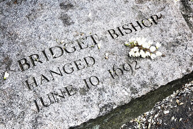 Salem Uncovered: The Salem Witch Trials Tour - Stop-by-Stop: From Old Town Hall to the Memorial