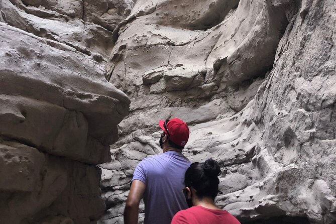 San Andreas Fault Offroad Tour - The guide is the difference: Sarah, Ben, Ron, and more