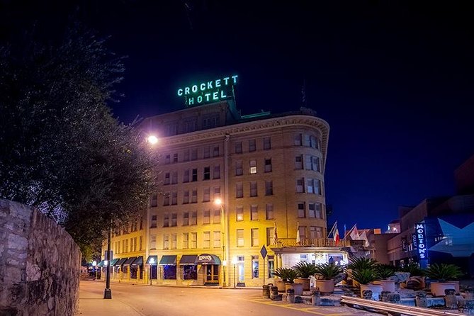 San Antonio Ghost Walking Tour - Guides Like Robert, Kaylie, Jonathan, and David