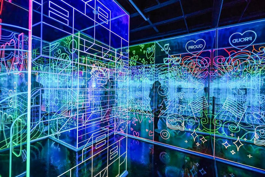 San Antonio: Hopscotch Immersive Art Experience Ticket - Where You Go First: Reception, Rules, and Getting Oriented