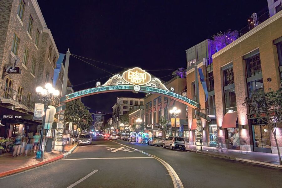 San Diego: City Lights Night Trolley Tour - San Diego City Lights Night Trolley Tour, the big idea