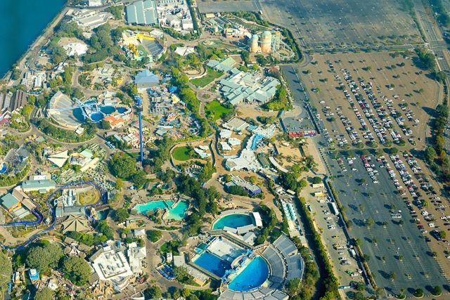 San Diego: SeaWorld Skip-the-Line Park Admission Ticket - The Big Thrill Rides: Electric Eel and Manta