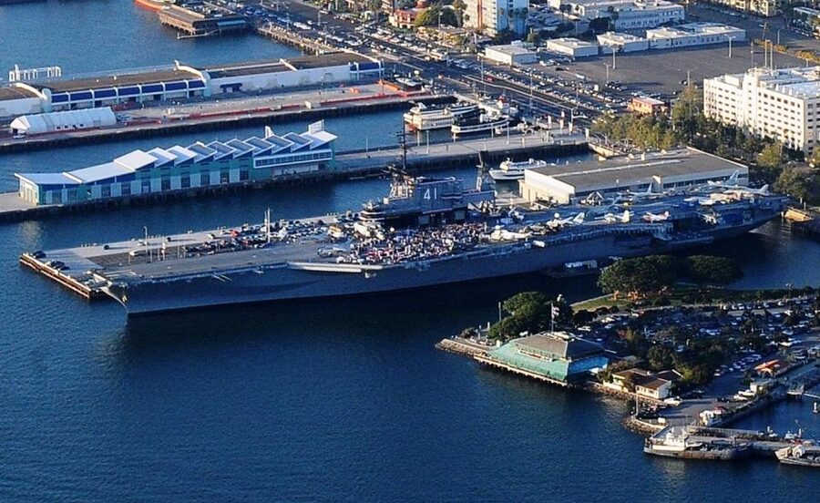 San Diego: USS Midway Museum Entry Ticket - Skip the ticket booth and start with the ship’s “big picture”