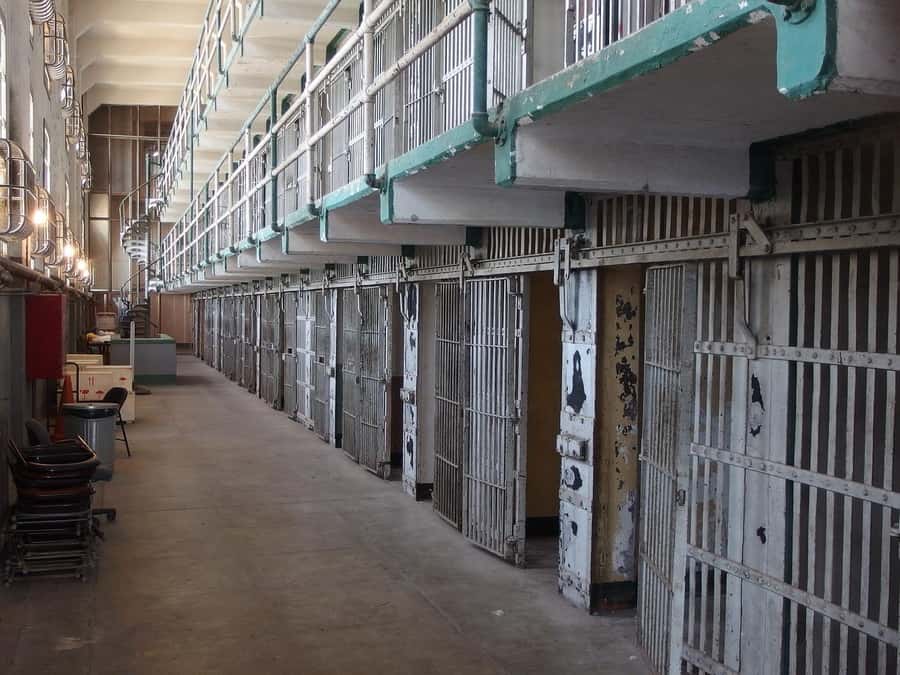 San Francisco: Alcatraz Ticket, Ferry, & Self-Guided App - Skip the Line, Then Play It Smart at the Ticket Desk