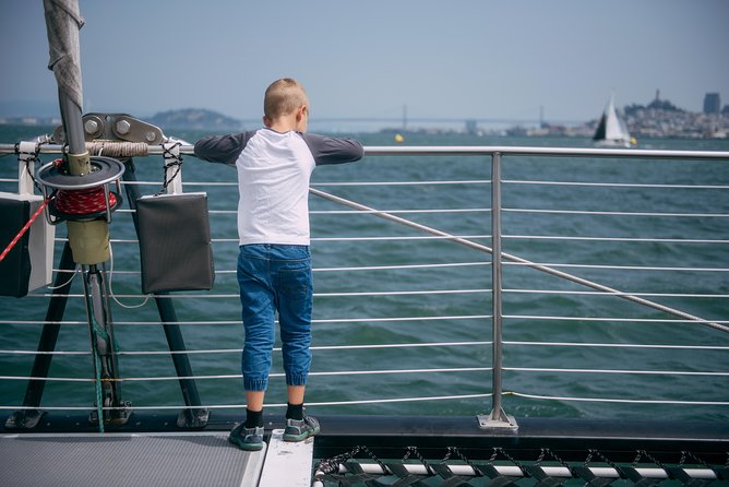San Francisco Bay Sailing Cruise - Comfort and safety tips that matter on a windy day