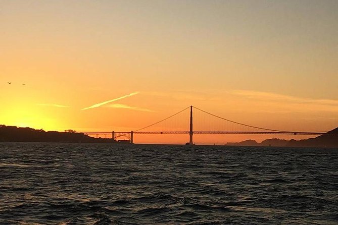 San Francisco Bay Sunset Catamaran Cruise - The Free Drink, the Onboard Bar, and the Comfort Tradeoffs