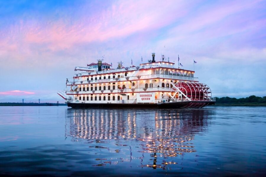 Savannah: Buffet Dinner Cruise with Live Entertainment - Where You Meet the Boat: 9 East River Street and Parking Reality