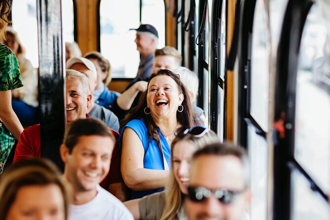 "Savannah for Morons" Comedy Trolley Tour - Sorrel-Weed House rooftop scenes and the Danny Hansford story