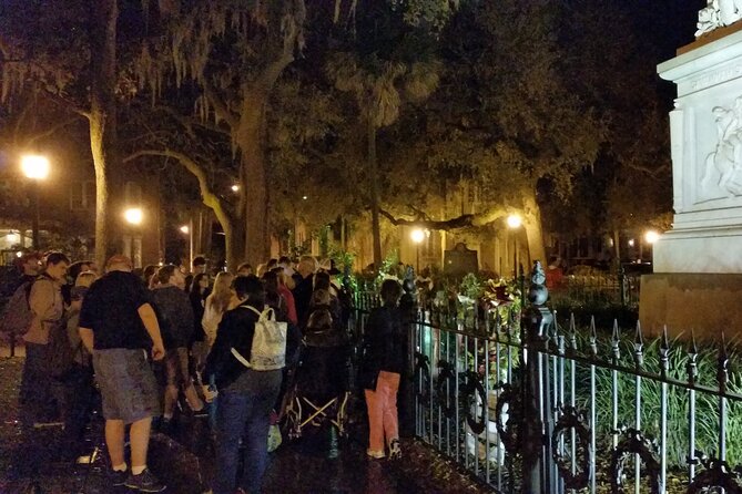 Savannah Ghost Tour with the Guy in the Kilt + Bar Stops - Bar Stops and the 21-and-Over Rule: How to Read This Part of the Night