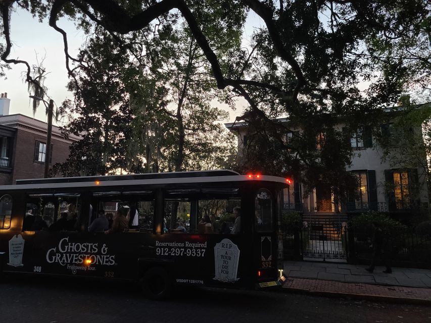 Savannah: Ghosts and Gravestones Tour with Low House Entry - Who should book this tour, and who might want a different plan