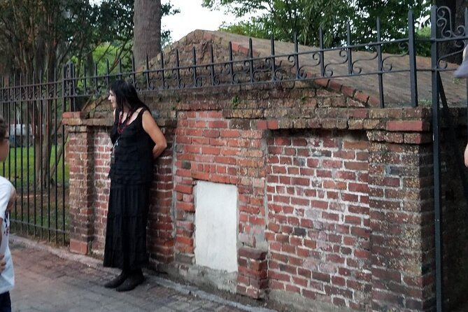 Savannah Haunted Pub Crawl Walking Tour - Price and value: $34.99 for a guided spooky crawl