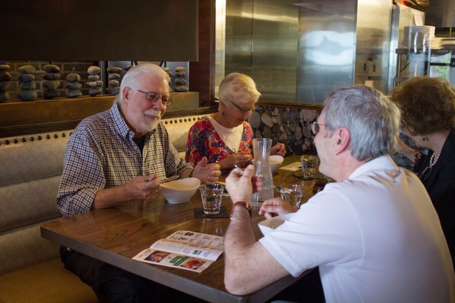 Savannah: Historic District Foodie Walking Tour - How the Guide Brings Savannah History Into Real Perspective