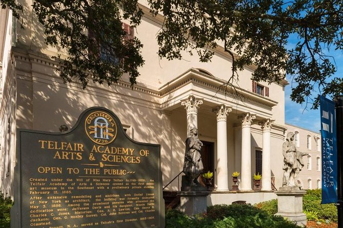 Savannah Hop-On Hop-Off Trolley Tour - Comfort and weather: how to stay sane in Savannah conditions