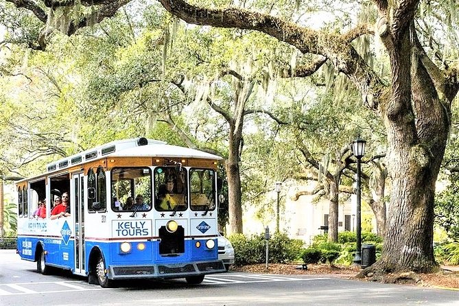 Savannah Land & Sea Combo: City Sightseeing Trolley Tour with Riverboat Cruise - Trolley Portion: From 301 Martin Luther King Jr. Blvd to River Street in about 90 Minutes