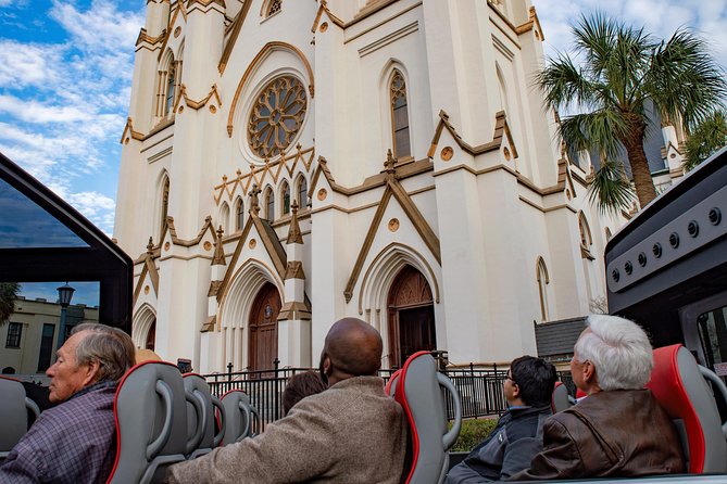 Savannah Open Top Panoramic City Tour with Live Narration - Colonial Park Cemetery and the squares you’ll recognize instantly