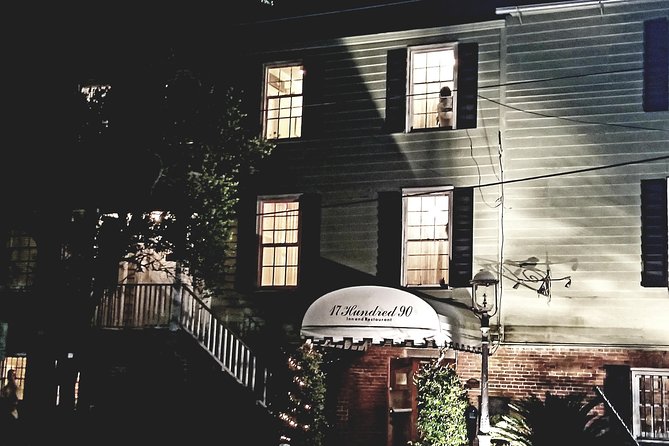 Savannah Supernatural Haunted Walking Tour - Where You Start at 21 W Bay St and How the Route Lands