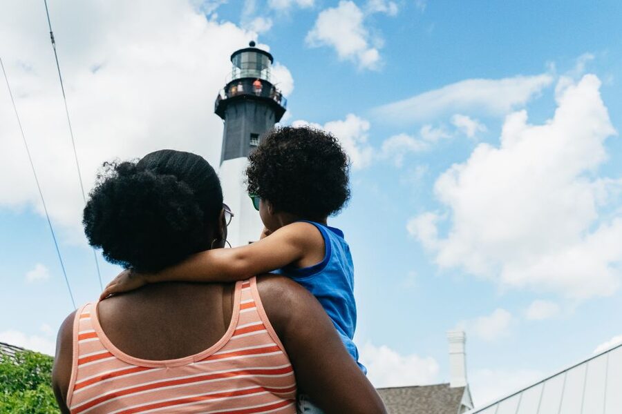 Savannah: Tybee Island Dolphin Tour - The Atlantic Ocean moment: North Beach time and the Tybee Lighthouse stop
