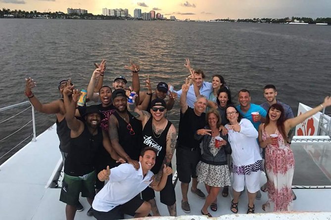 Scenic Sunset Cruise in West Palm Beach - Palm Beach Island Views: Mansions, Mega-Yachts, and Photo Time