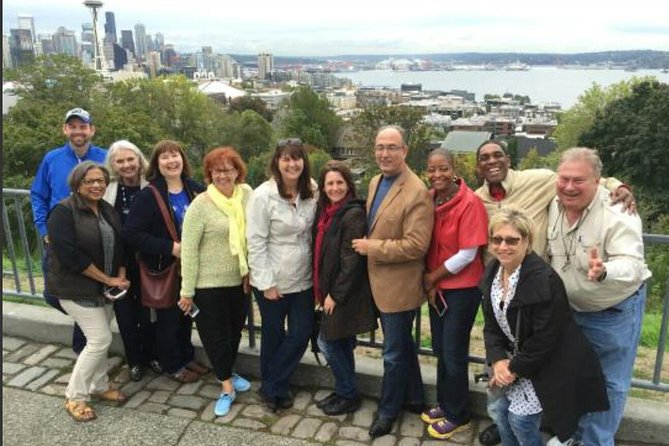 Seattle City Tour - Chihuly Glass Garden and the City’s Eye Candy