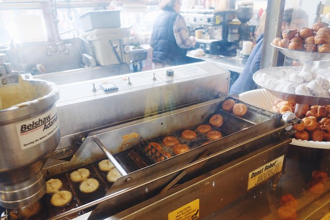 Seattle Delicious Donut Adventure & Walking Food Tour - The route, stop by stop, and what makes each one worth it